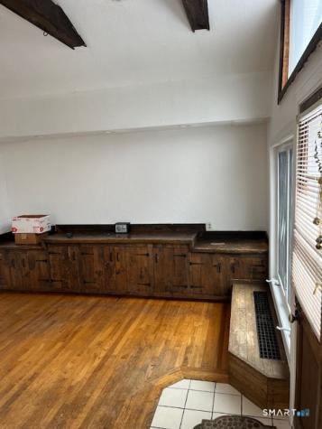 21 Carmen Street East Haven CT 06512