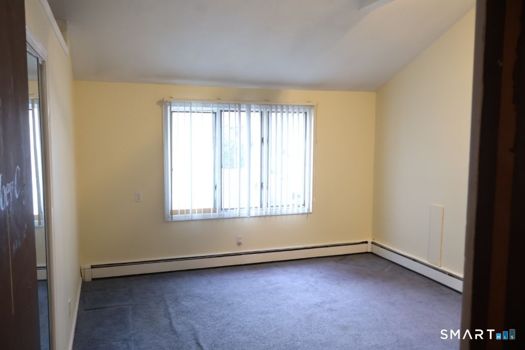 21 Carmen Street East Haven CT 06512