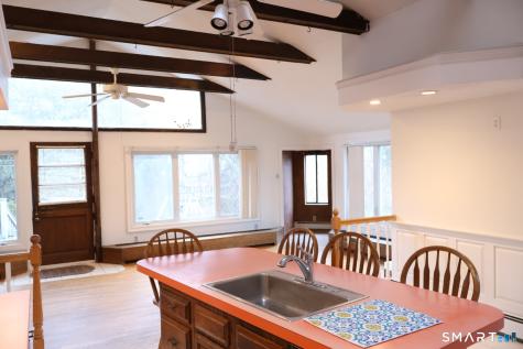 21 Carmen Street East Haven CT 06512