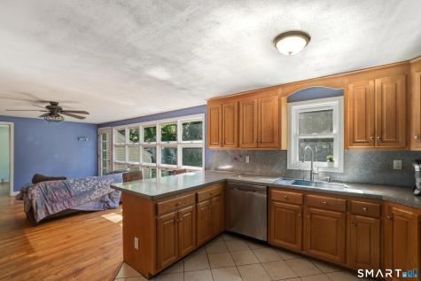 631 Warrenville Road Mansfield CT 06250