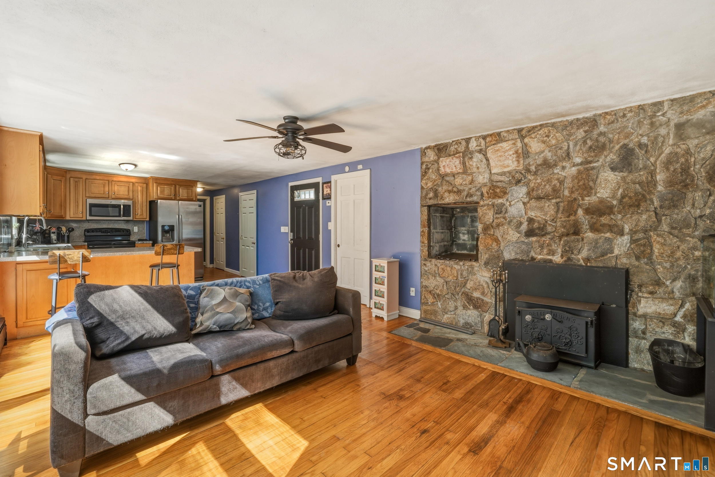 631 Warrenville Road Mansfield CT 06250