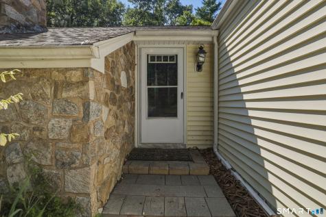 631 Warrenville Road Mansfield CT 06250