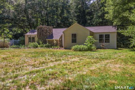 631 Warrenville Road Mansfield CT 06250