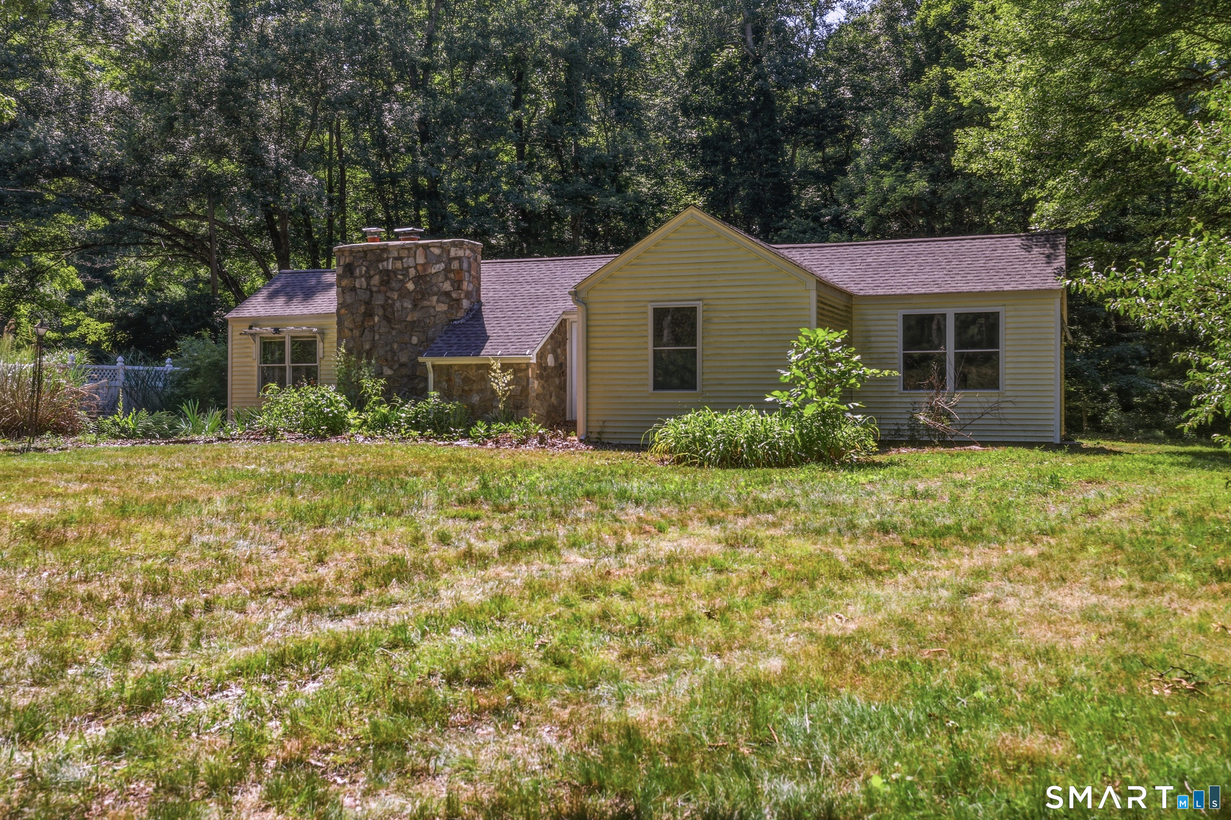 631 Warrenville Road Mansfield CT 06250