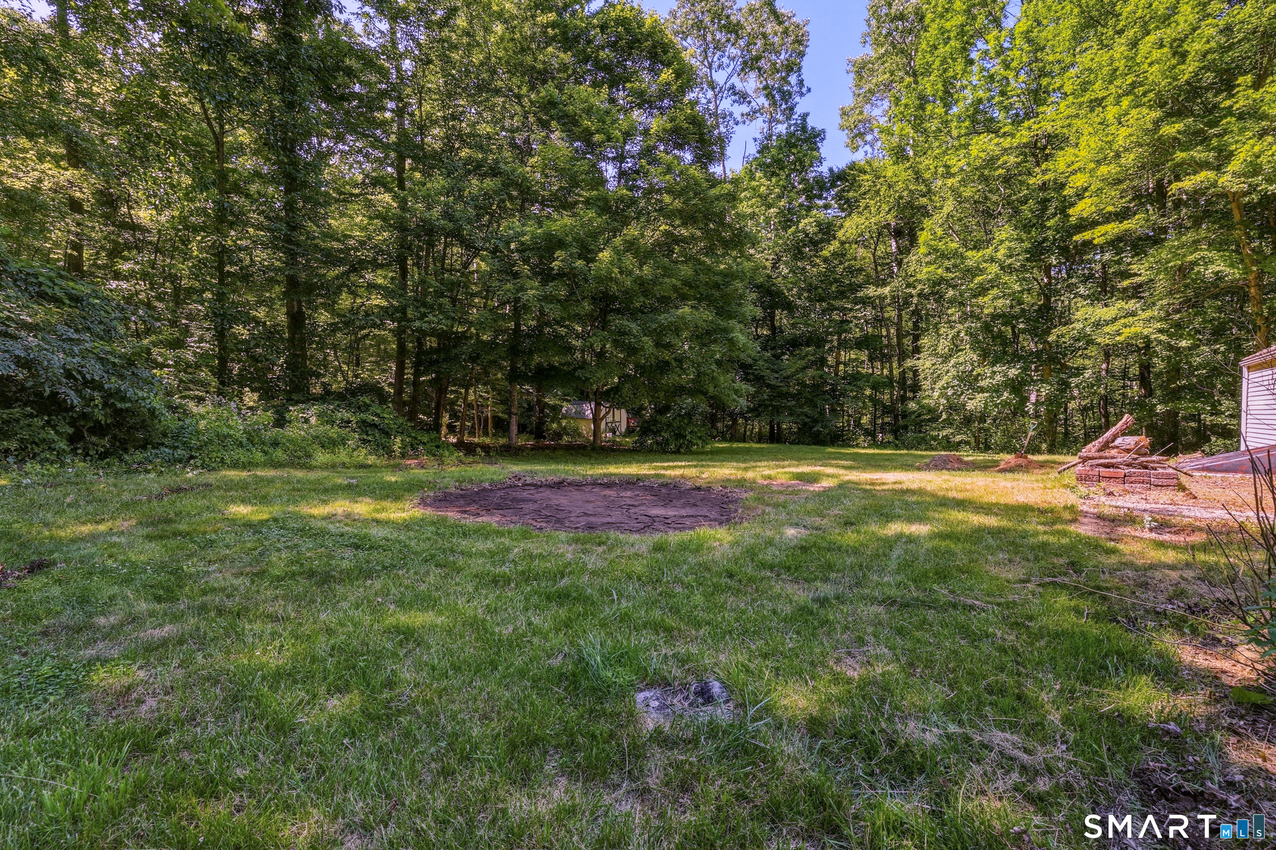 631 Warrenville Road Mansfield CT 06250