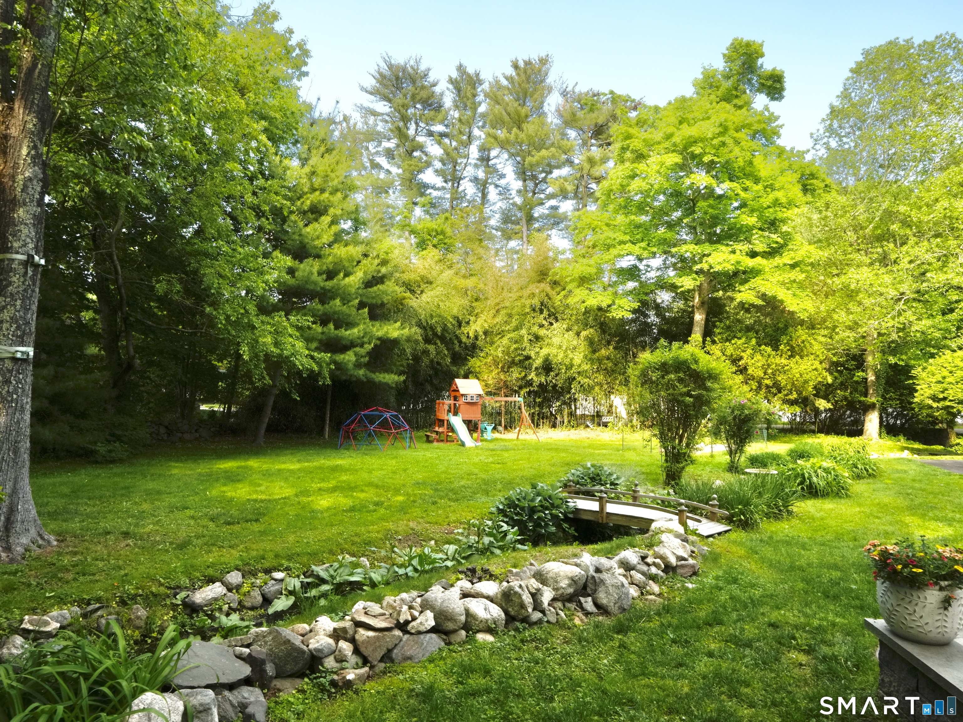 2 Rising Road Norwalk CT 06850