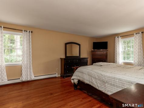 41 Fieldcrest Drive Ridgefield CT 06877