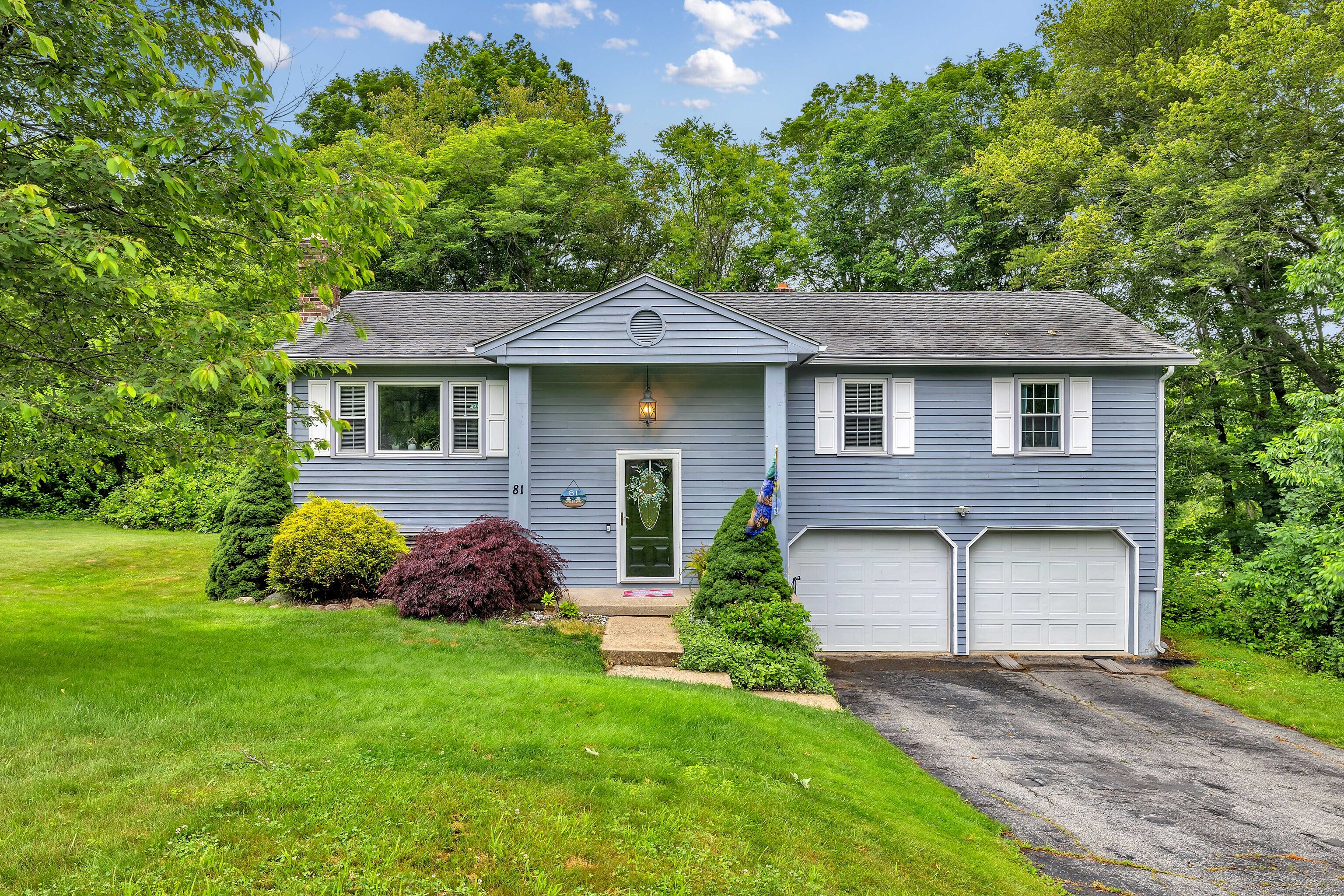 81 Charter Oak Drive East Lyme CT 06333