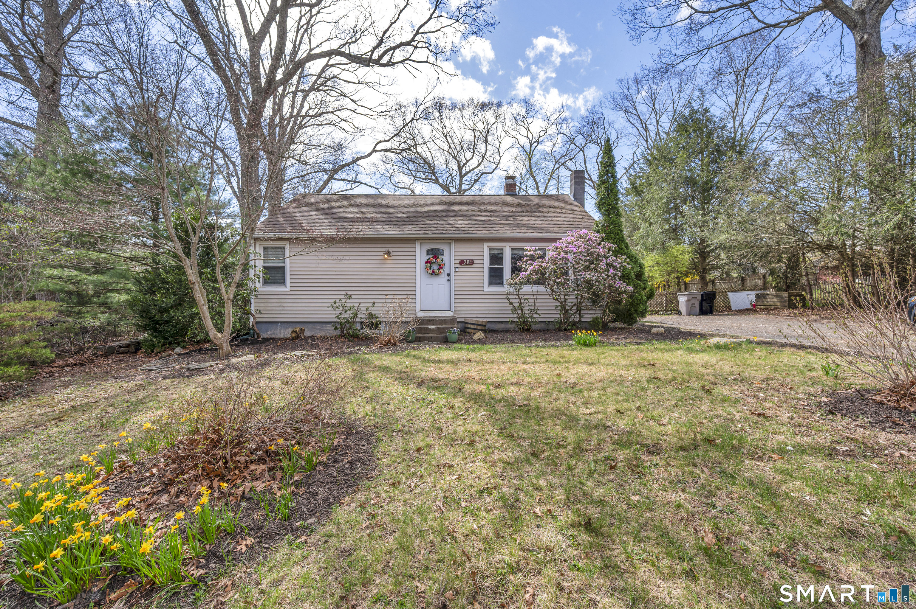 28 Rocky Ledge Drive Clinton CT 06413