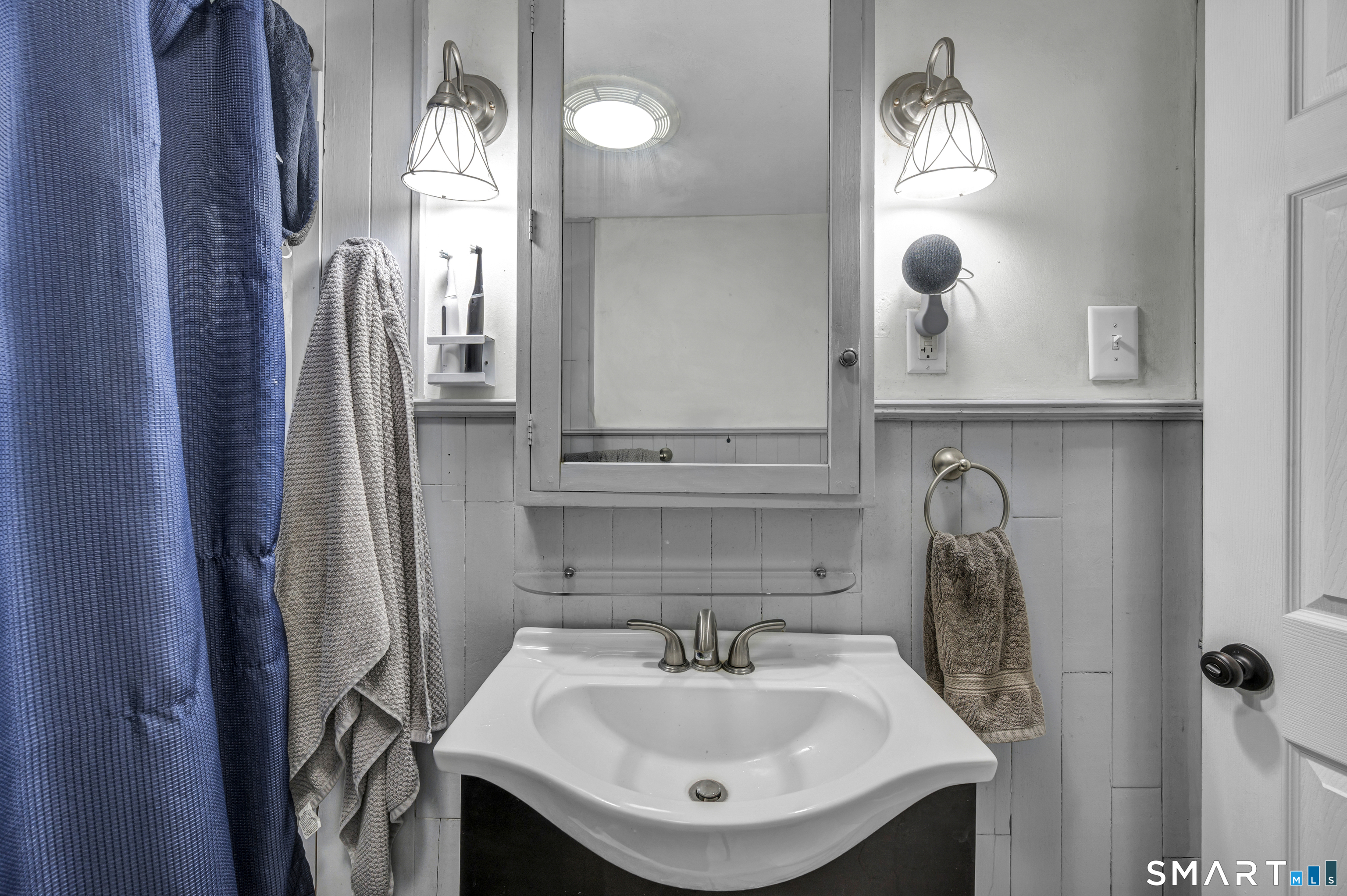 28 Rocky Ledge Drive Clinton CT 06413