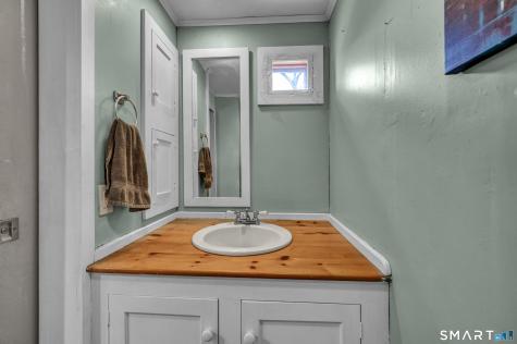 28 Rocky Ledge Drive Clinton CT 06413
