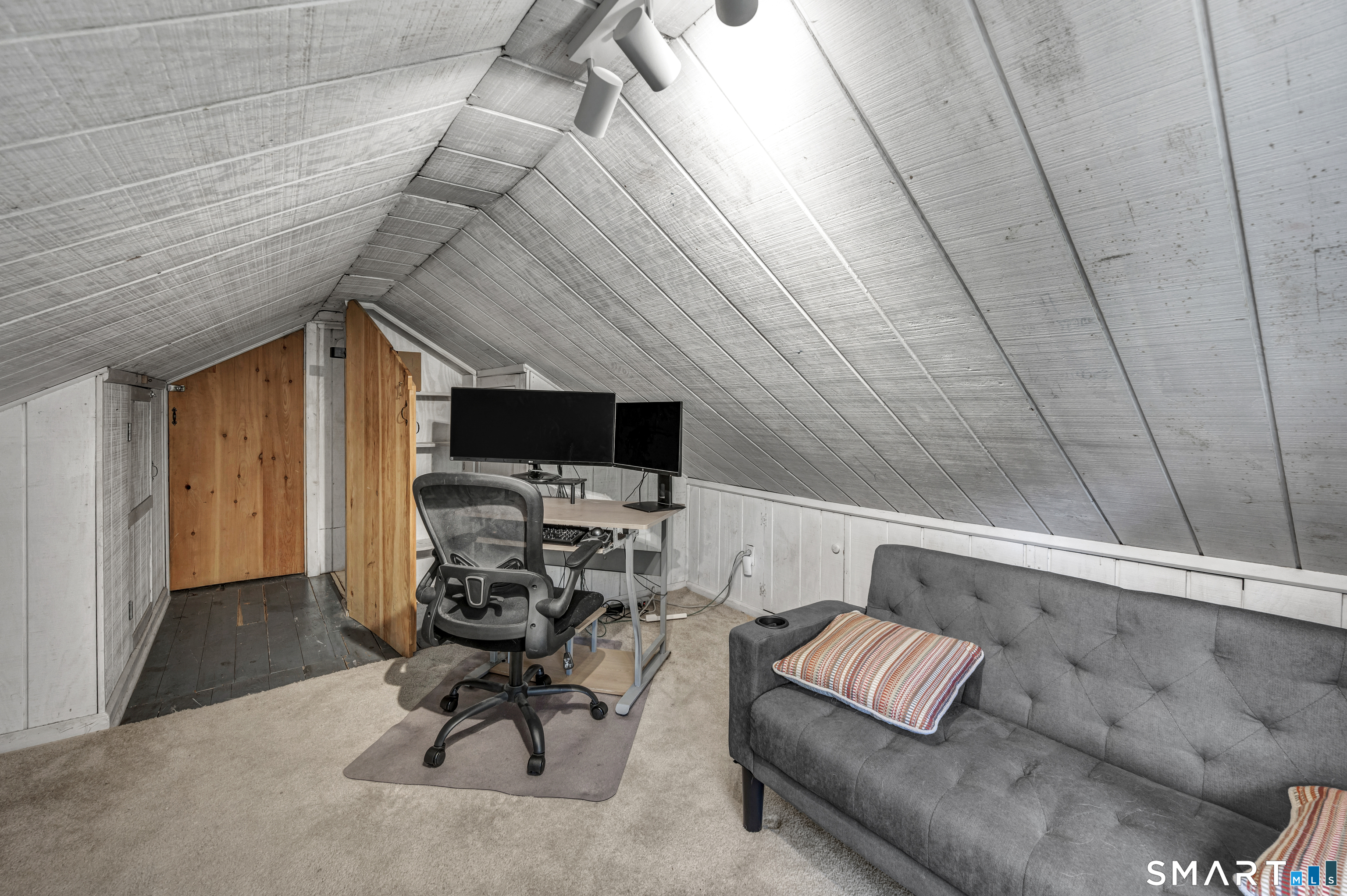 28 Rocky Ledge Drive Clinton CT 06413