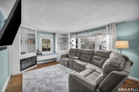 28 Rocky Ledge Drive Clinton CT 06413
