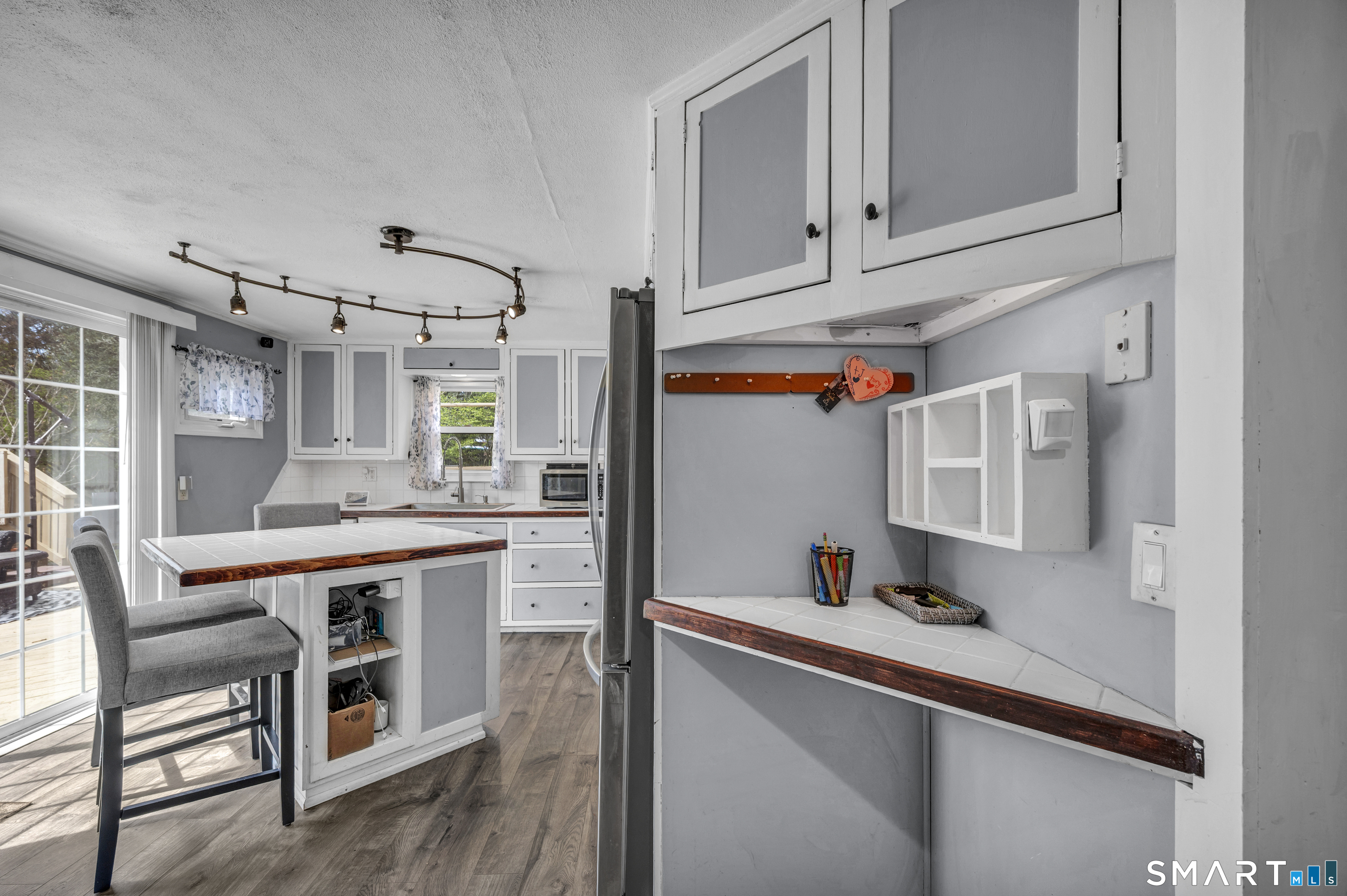 28 Rocky Ledge Drive Clinton CT 06413