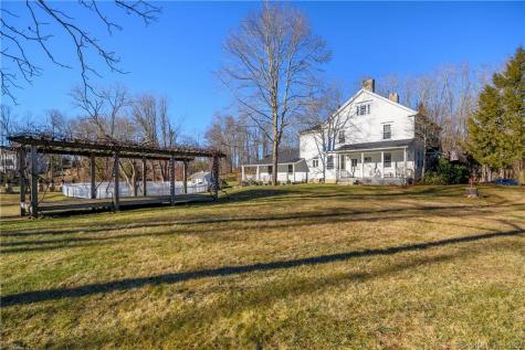 122 Whisconier Road Brookfield CT 06804