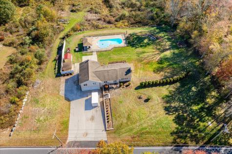 827 Thompson Road Thompson CT 06277