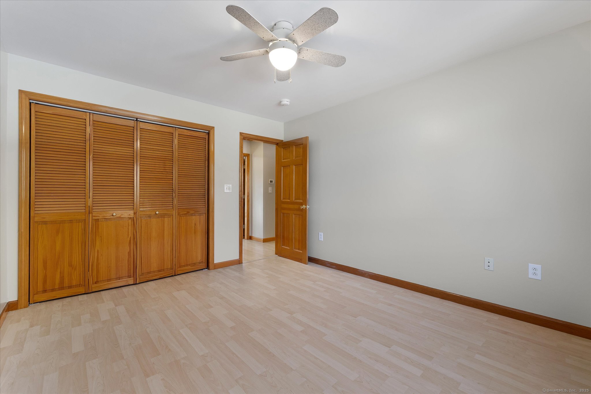 827 Thompson Road Thompson CT 06277