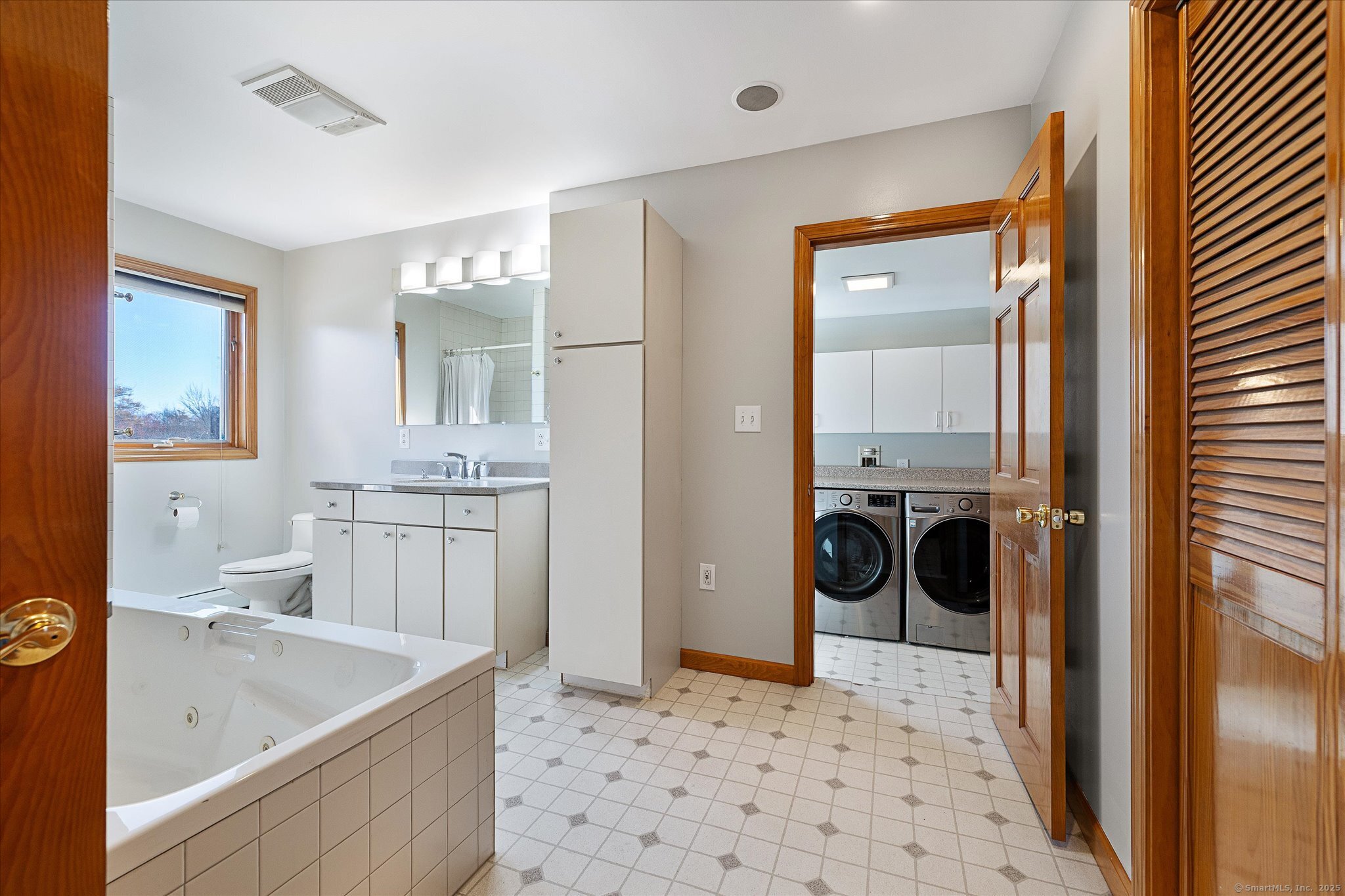 827 Thompson Road Thompson CT 06277