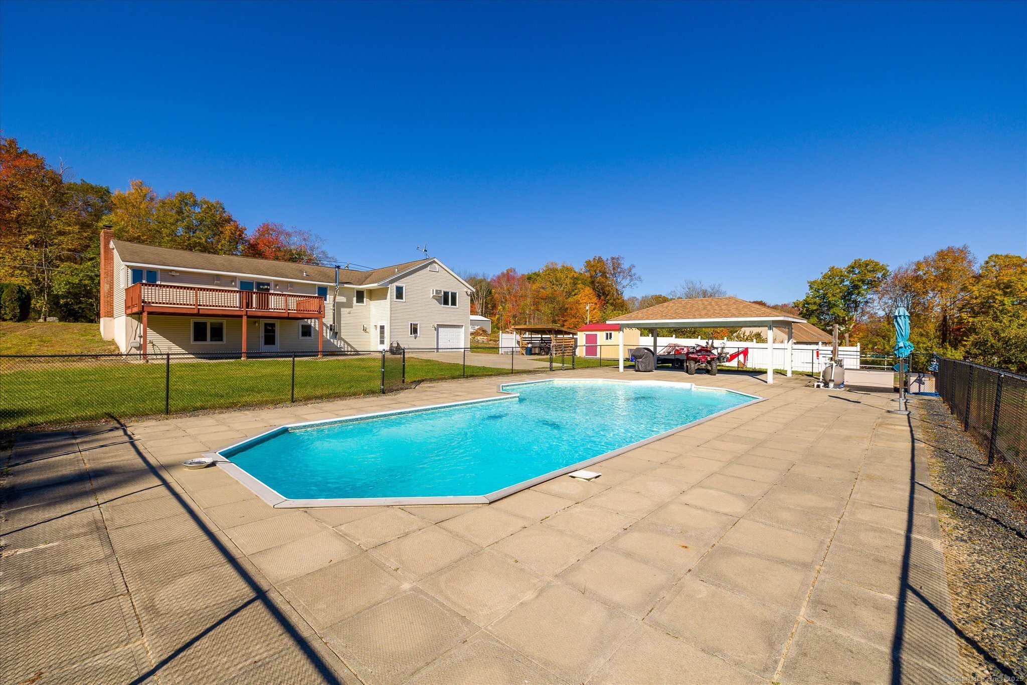 827 Thompson Road Thompson CT 06277