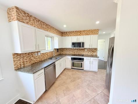 88 Fan Hill Road Monroe CT 06468