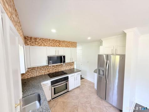 88 Fan Hill Road Monroe CT 06468