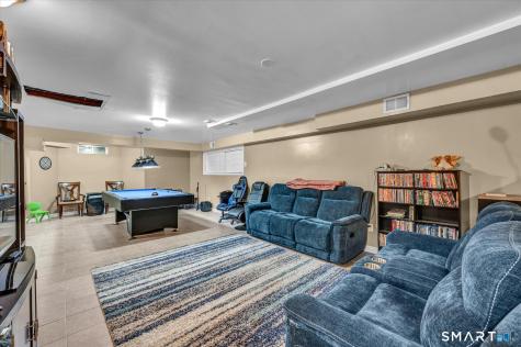 64 Charolais Way Burlington CT 06013