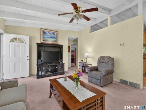 14 Perry Avenue Waterford CT 06385