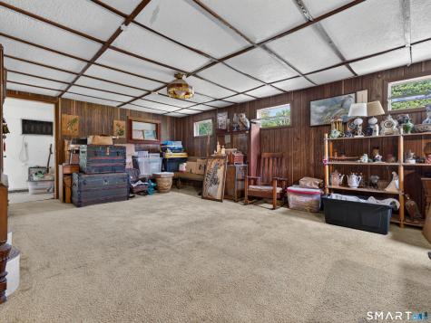 14 Perry Avenue Waterford CT 06385