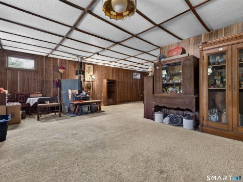 14 Perry Avenue Waterford CT 06385