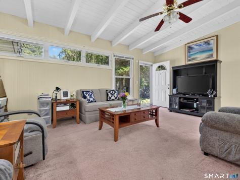 14 Perry Avenue Waterford CT 06385