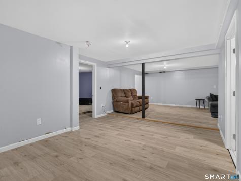180 Pruett Place Montville CT 06370
