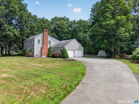 180 Pruett Place Montville CT 06370