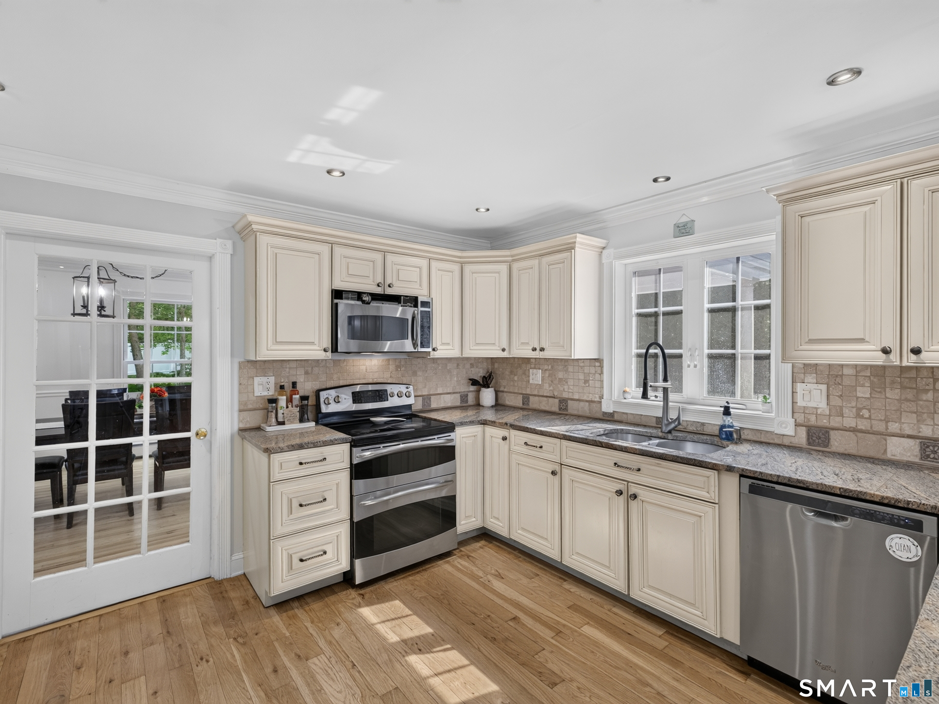180 Pruett Place Montville CT 06370