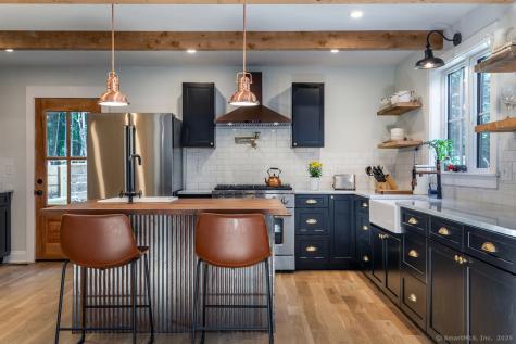 26 Preston Lane Salisbury CT 06068