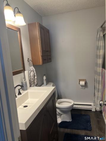 47 Robin Street Bristol CT 06010