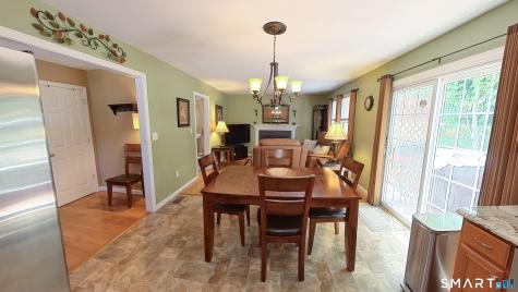 21 Hillcrest Avenue Meriden CT 06451