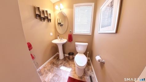 21 Hillcrest Avenue Meriden CT 06451