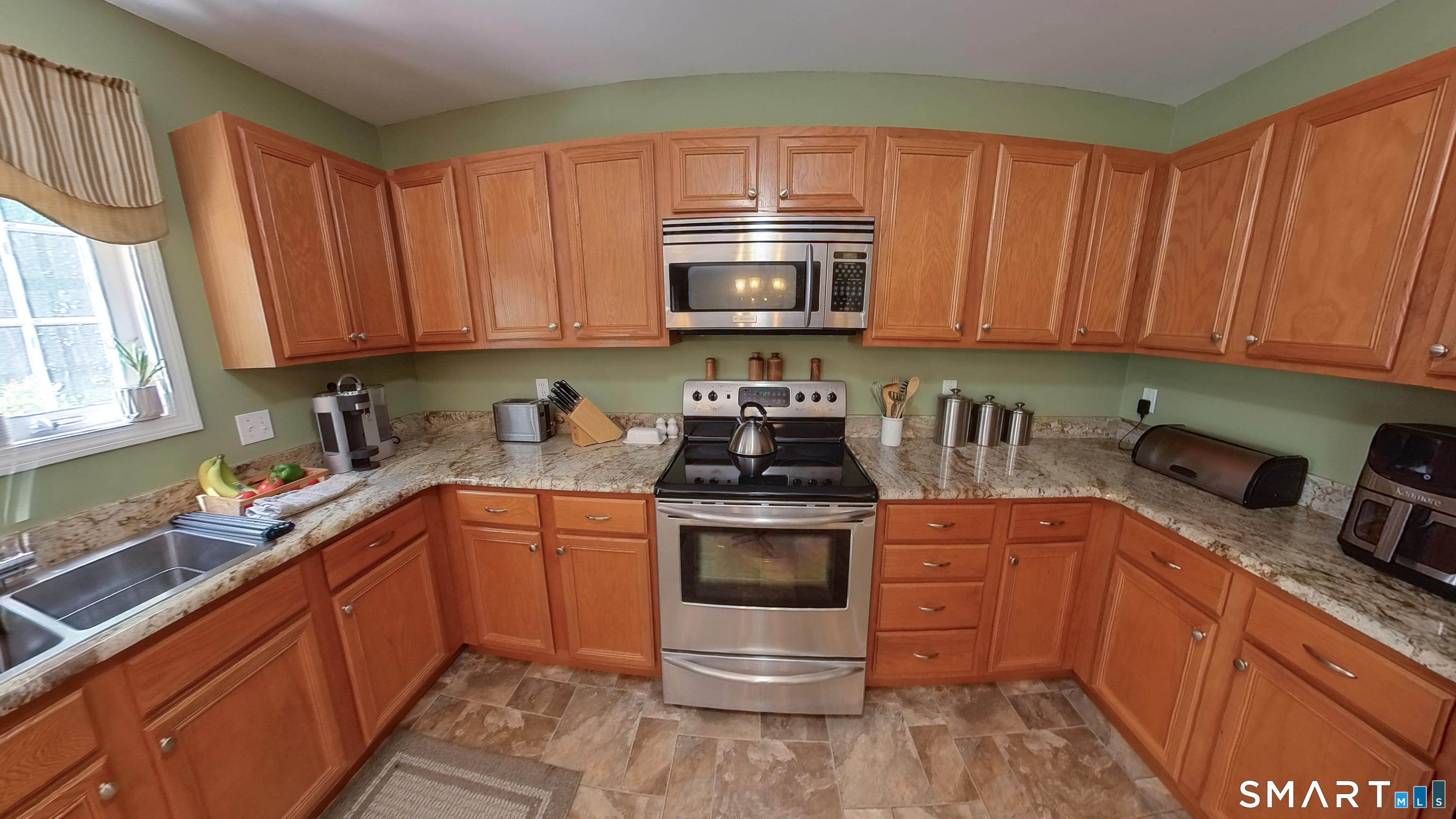 21 Hillcrest Avenue Meriden CT 06451