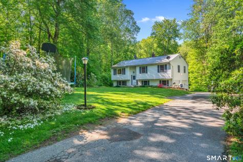797 Middletown Road Colchester CT 06415