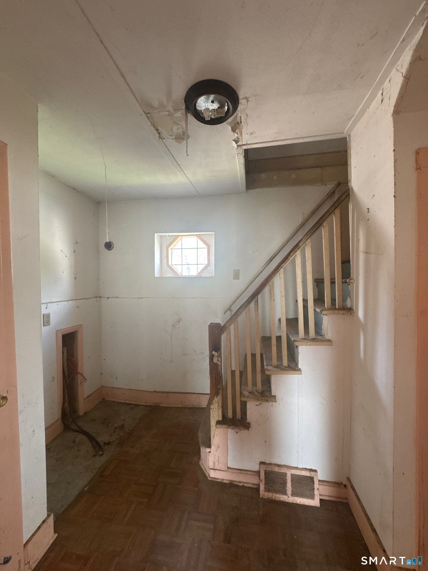 148 North Bishop Avenue Bridgeport CT 06610