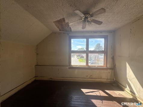 148 North Bishop Avenue Bridgeport CT 06610