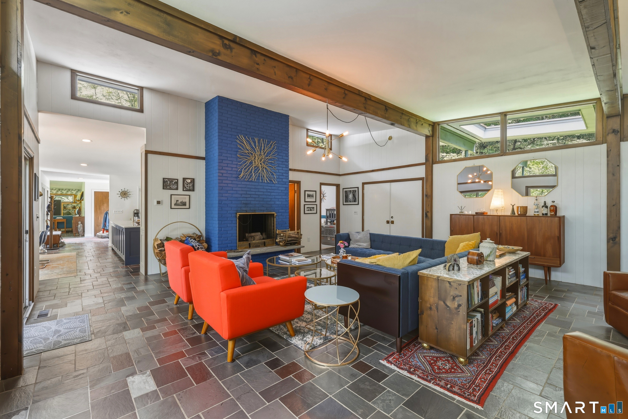 20 Crestview (Incl. 24 Crestview Dr.) Drive Woodbridge CT 06525
