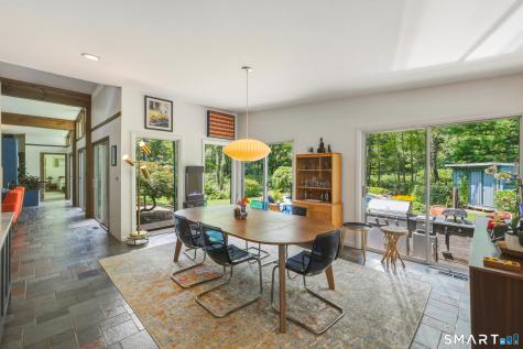 20 Crestview (Incl. 24 Crestview Dr.) Drive Woodbridge CT 06525