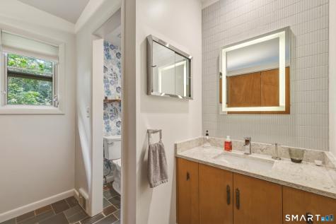 20 Crestview (Incl. 24 Crestview Dr.) Drive Woodbridge CT 06525