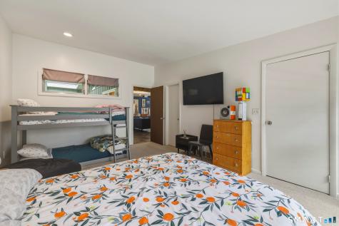 20 Crestview (Incl. 24 Crestview Dr.) Drive Woodbridge CT 06525