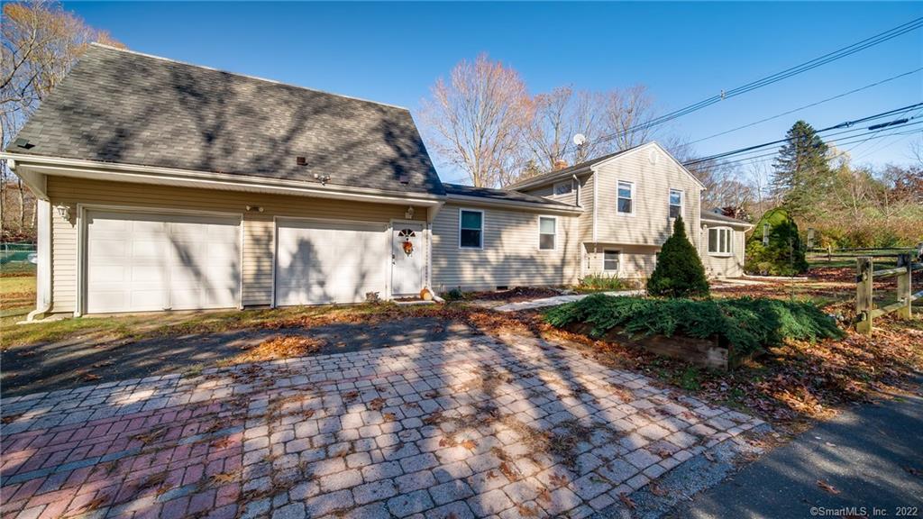 2 Carter Trail Wallingford CT 06492