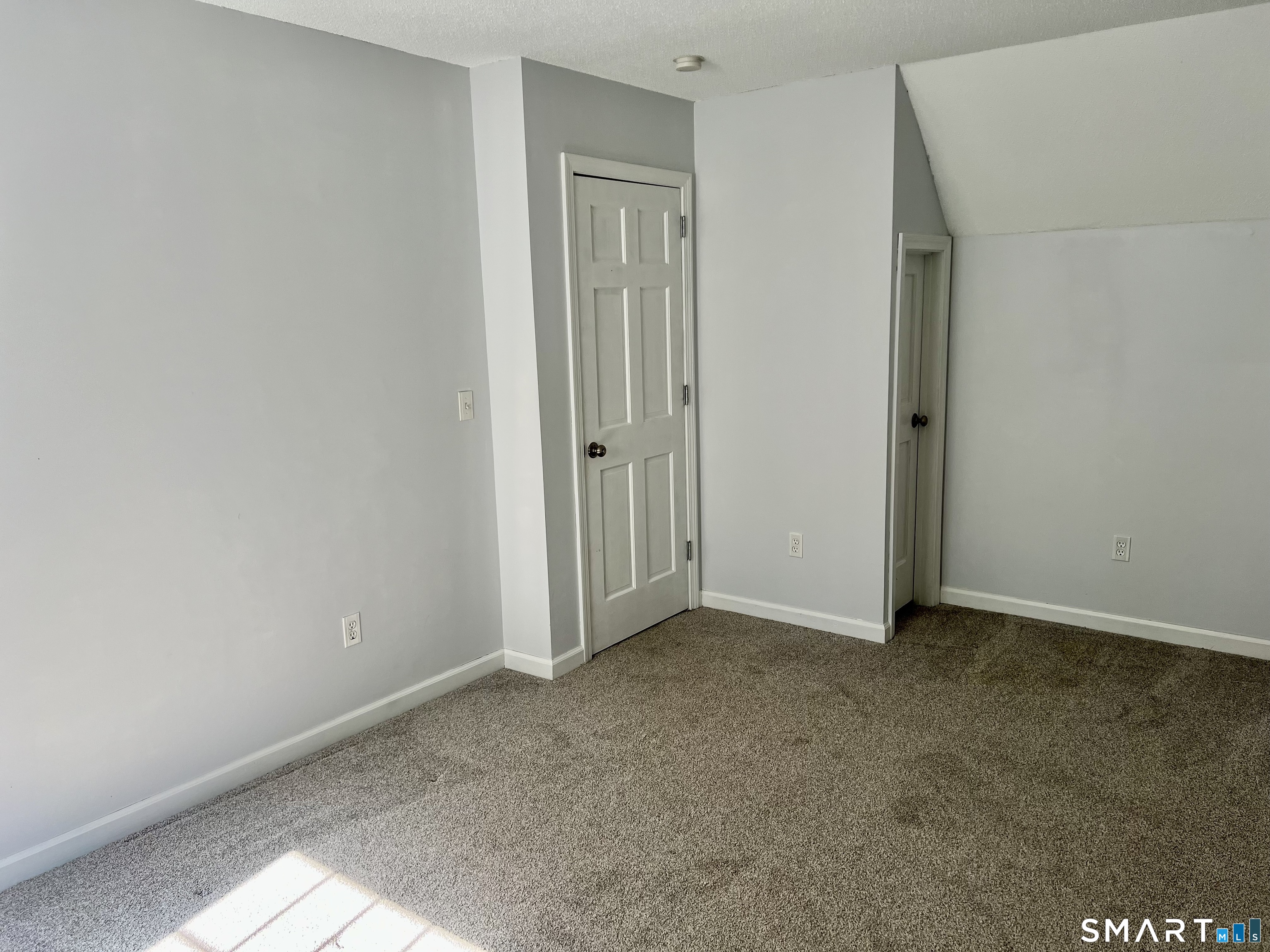 88 Lawlor Road Tolland CT 06084