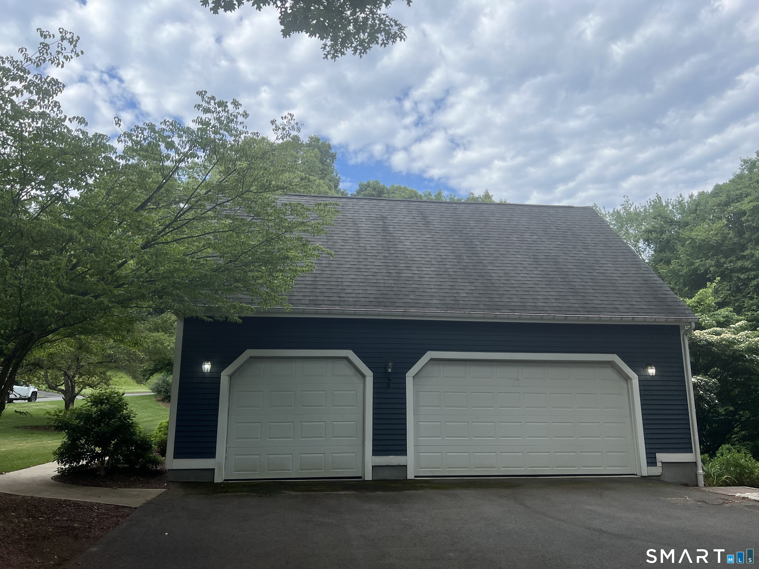 88 Lawlor Road Tolland CT 06084