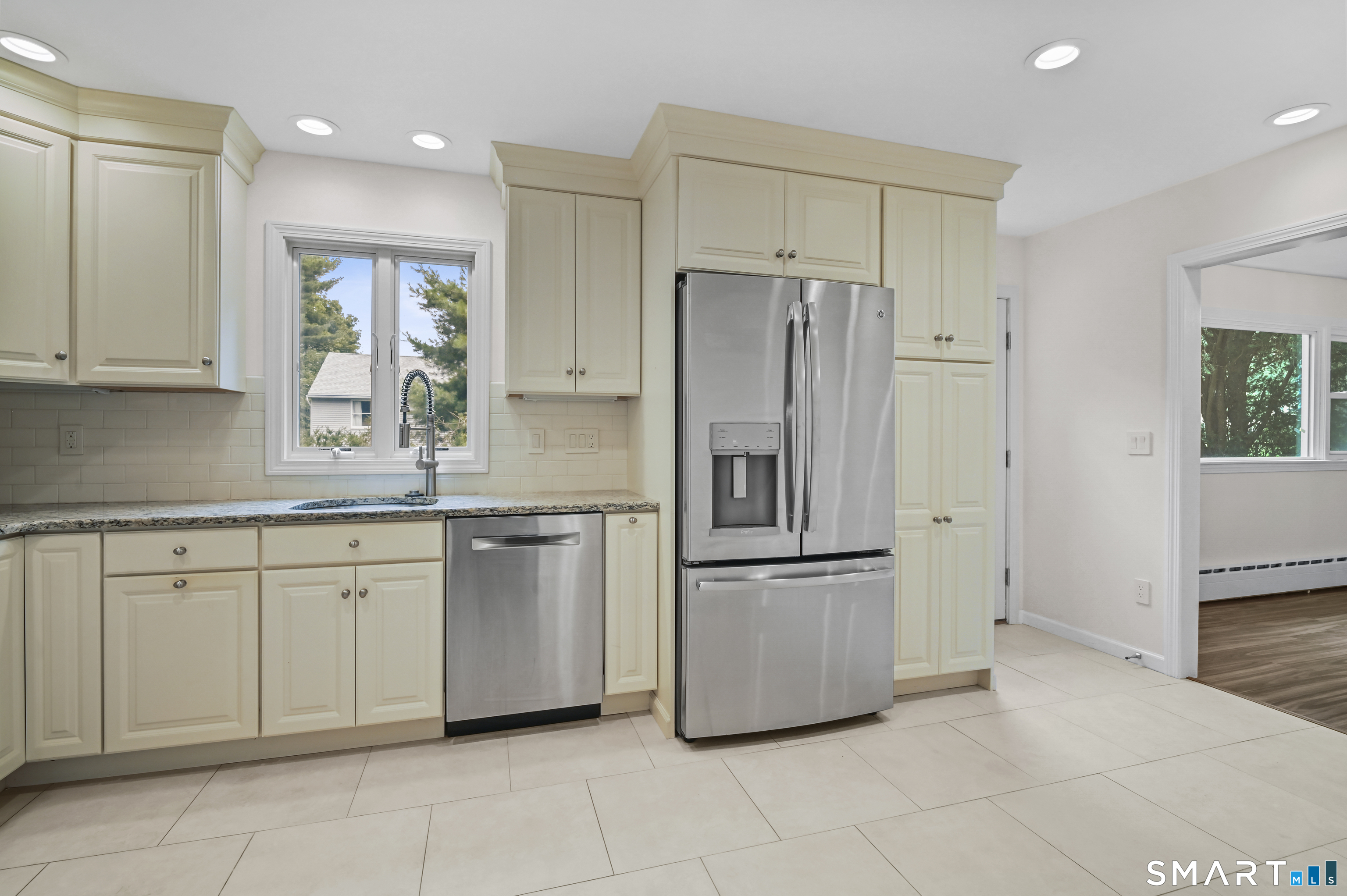 34 Davis Avenue Vernon CT 06066