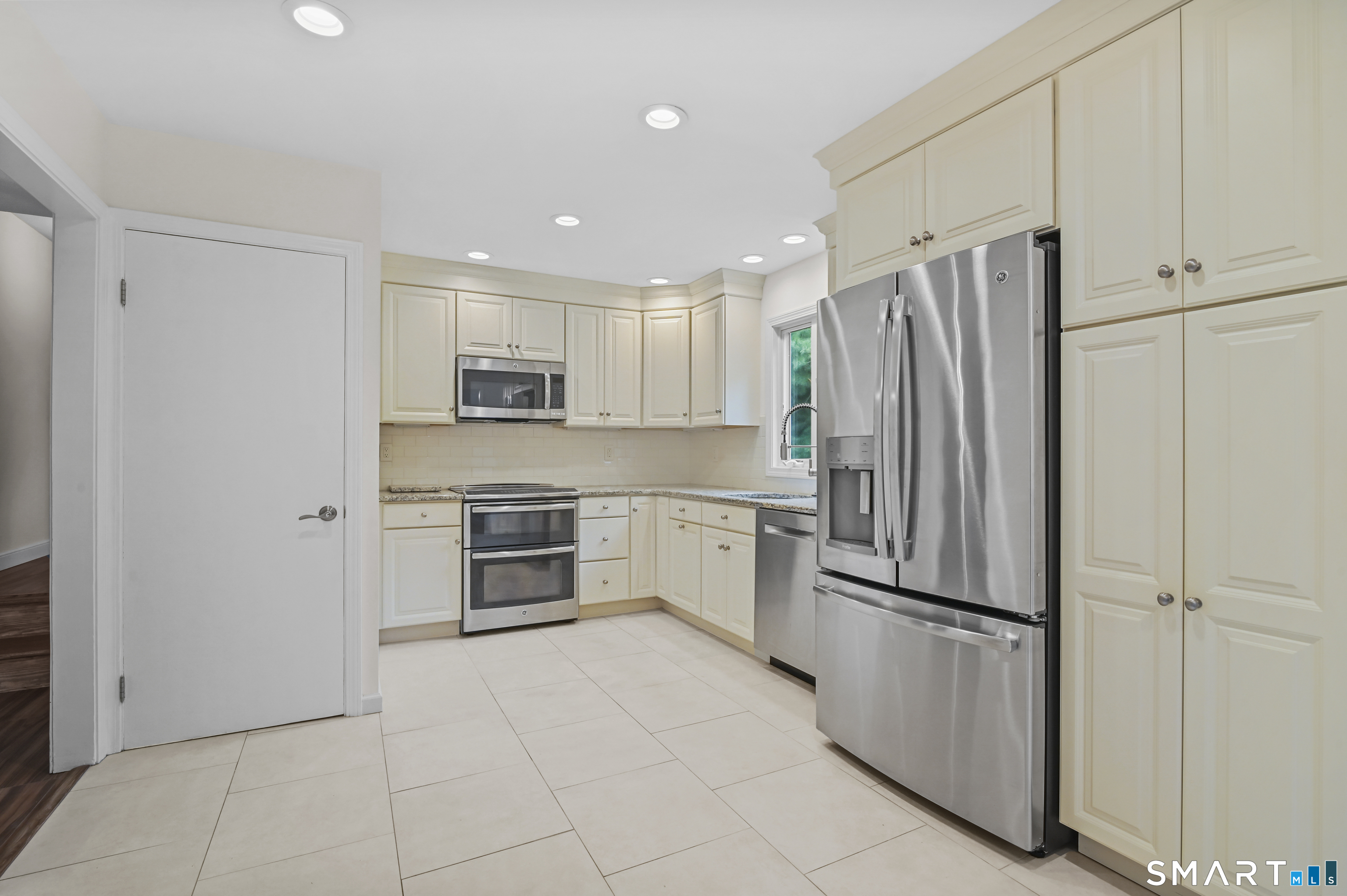 34 Davis Avenue Vernon CT 06066